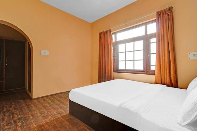 Hotel Grand City Heart Srīnagar Eksteriør billede